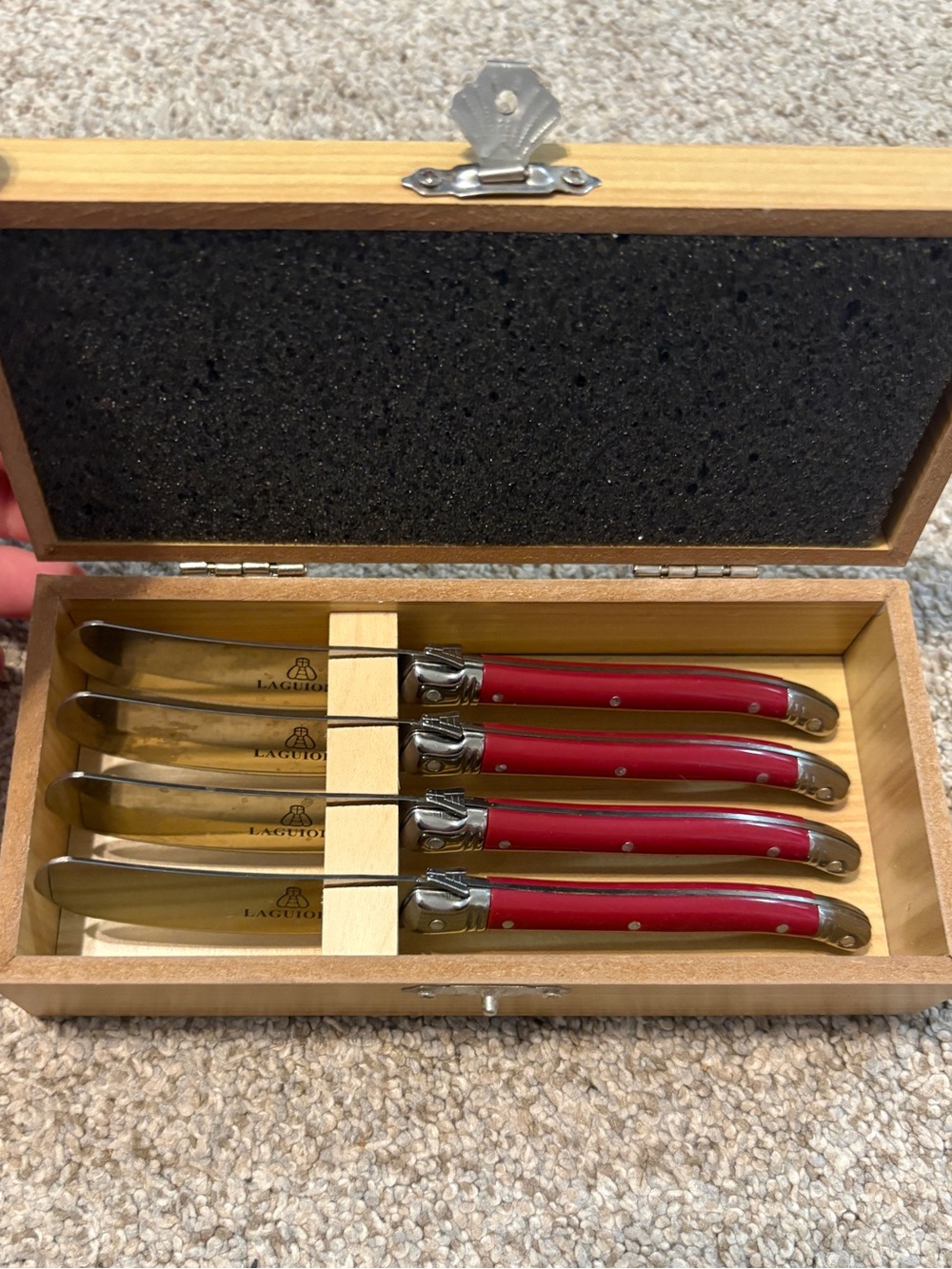 Laguiole Stainless Steel cheese Knife Set of 4 with Box